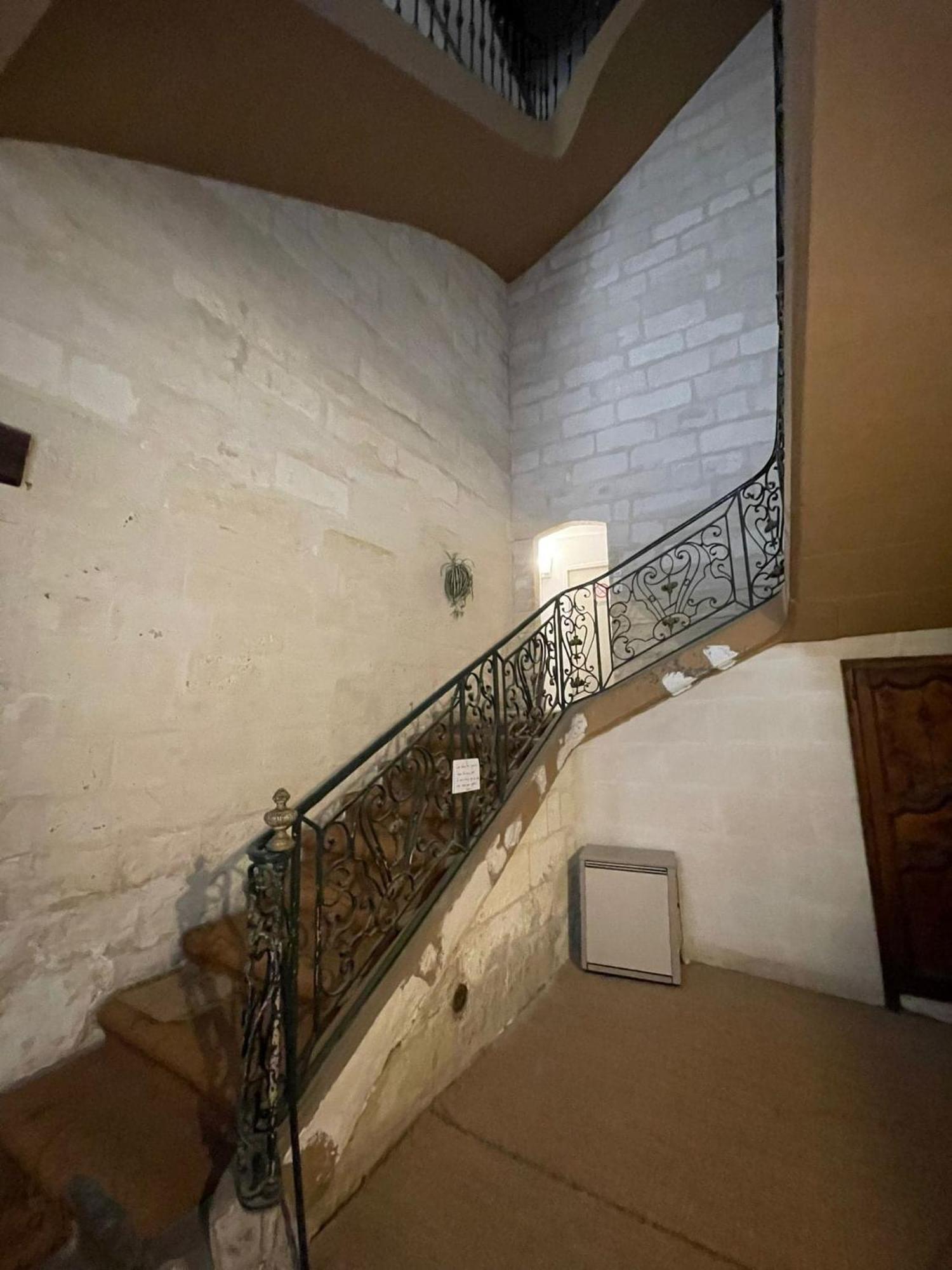 Le 5 - Immersion Au Coeur D'avignon